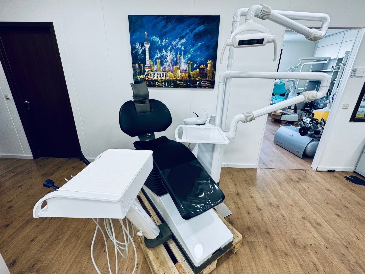 Sirona C4 Plus Behandlungseinheit