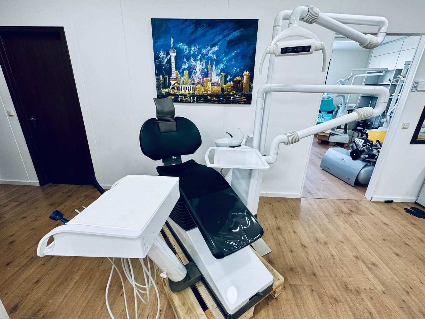 Sirona C4 Plus Behandlungseinheit