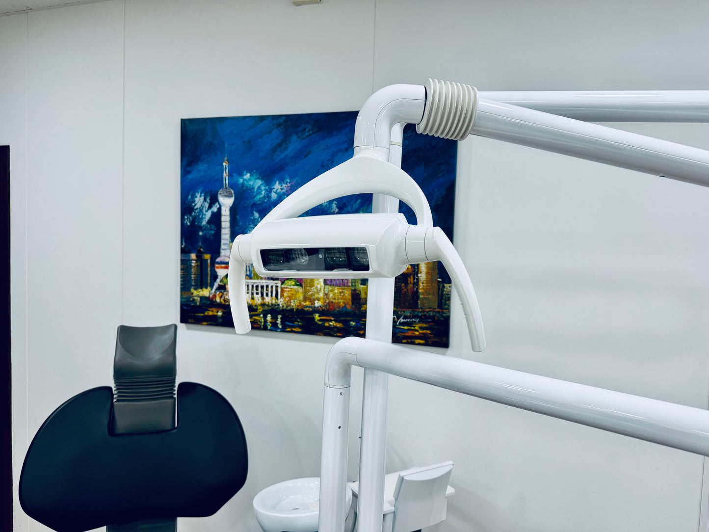 Sirona C4 Plus Behandlungseinheit