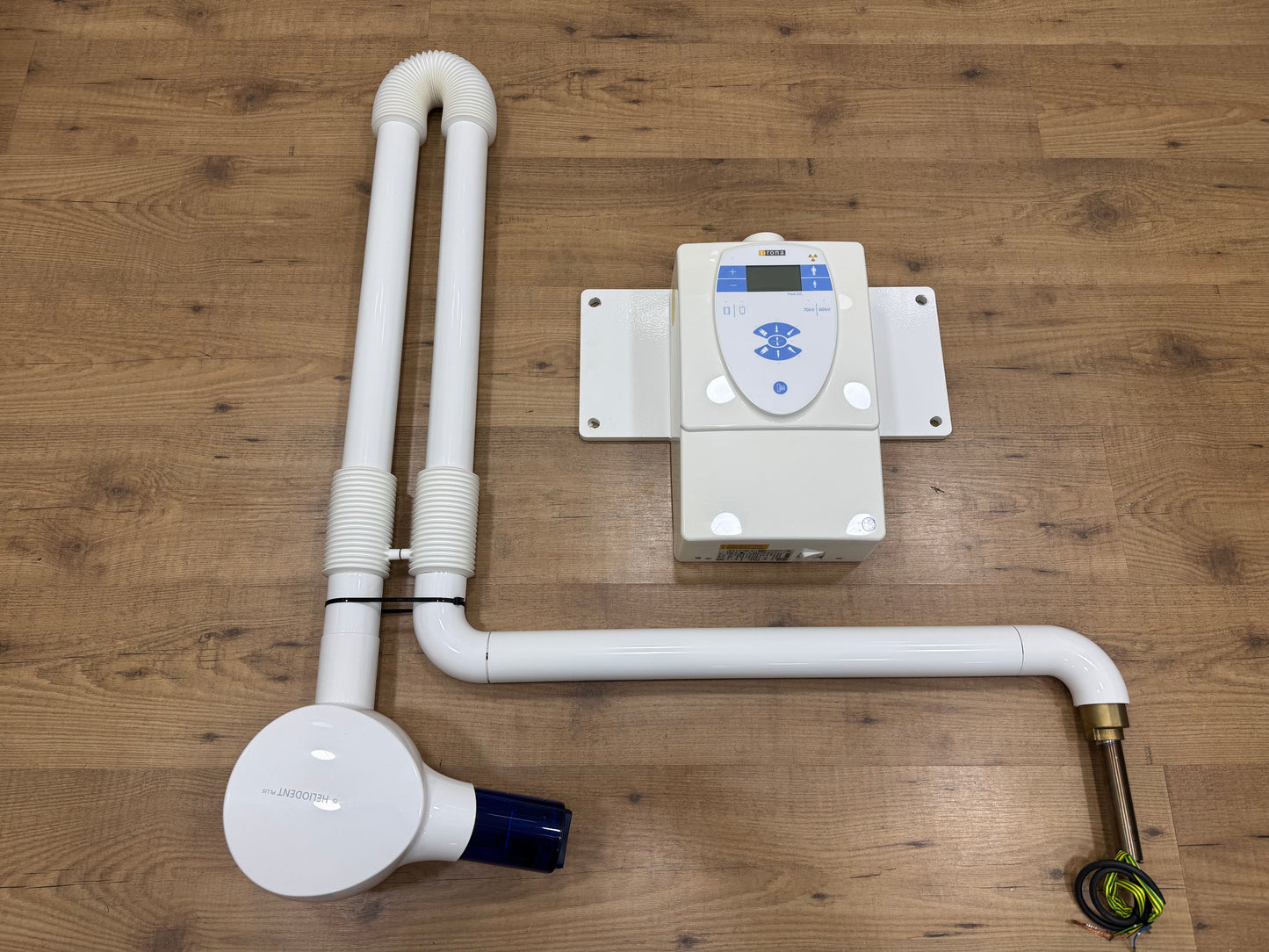 Dentsply Sirona Heliodent Plus kleinröntgen Bj.2018 Arm Mittellang