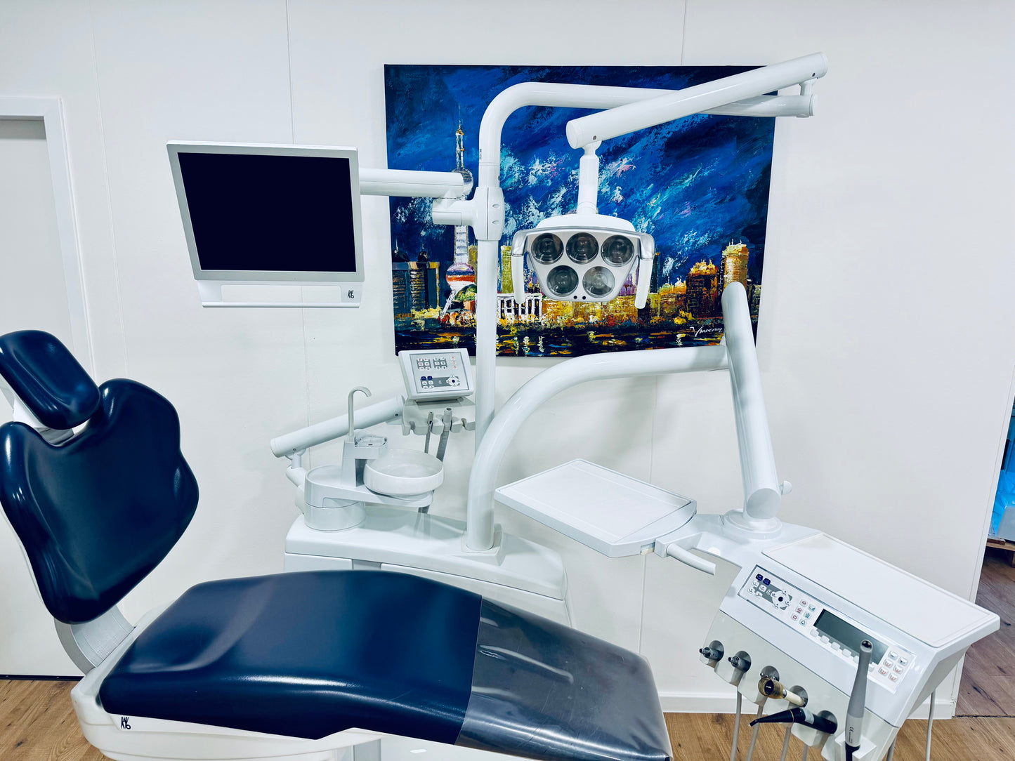 KaVo E70 T Behandlungseinheit Nassabsaugung gebraucht aus einer Praxisauflösung