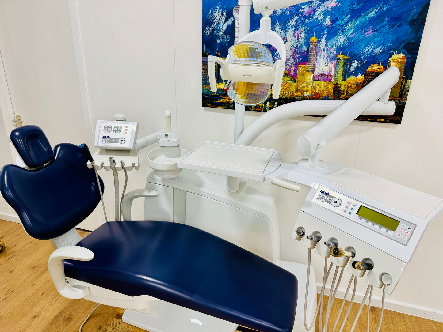 KaVo E70 T Behandlungseinheit mit Amalgamabscheider gebraucht aus Praxisauflösung