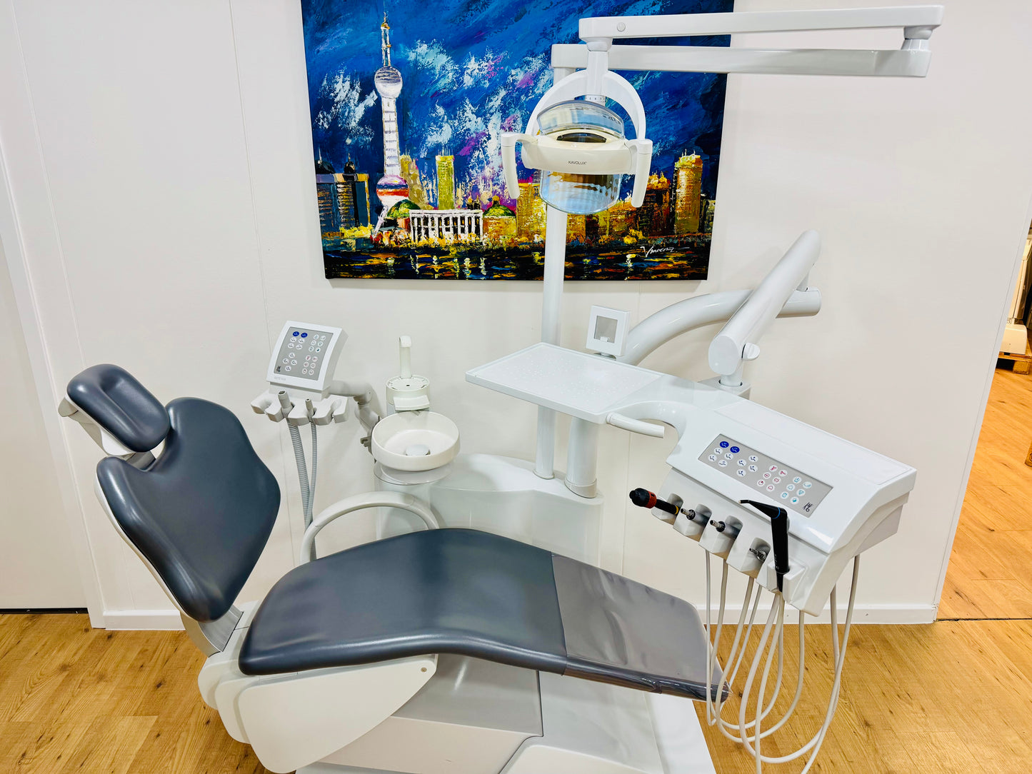 KaVo 1065 Behandlungseinheit generalüberholt Nassabsaugung