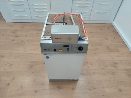 Miele Professional G7831 Reinigungs- und Desinfektionsautomat G7831 Thermodesinfektor