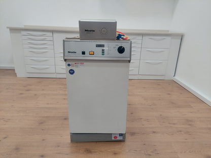 Miele Professional G7831 Reinigungs- und Desinfektionsautomat G7831 Thermodesinfektor