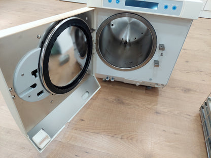 Melag Vacuklav 31B+ B-Klasse Autoklav  Bj. 2008