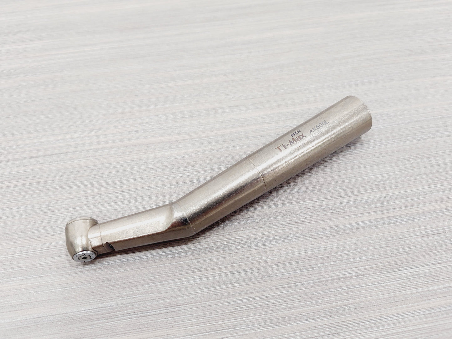 NSK Ti-Max Turbine AK600L mit Licht kavo anschluss