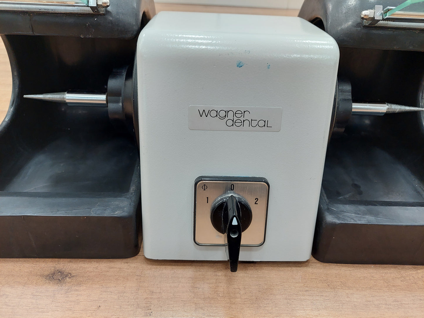 Wagner Dental Poliermotor für Labor Typ PM2200