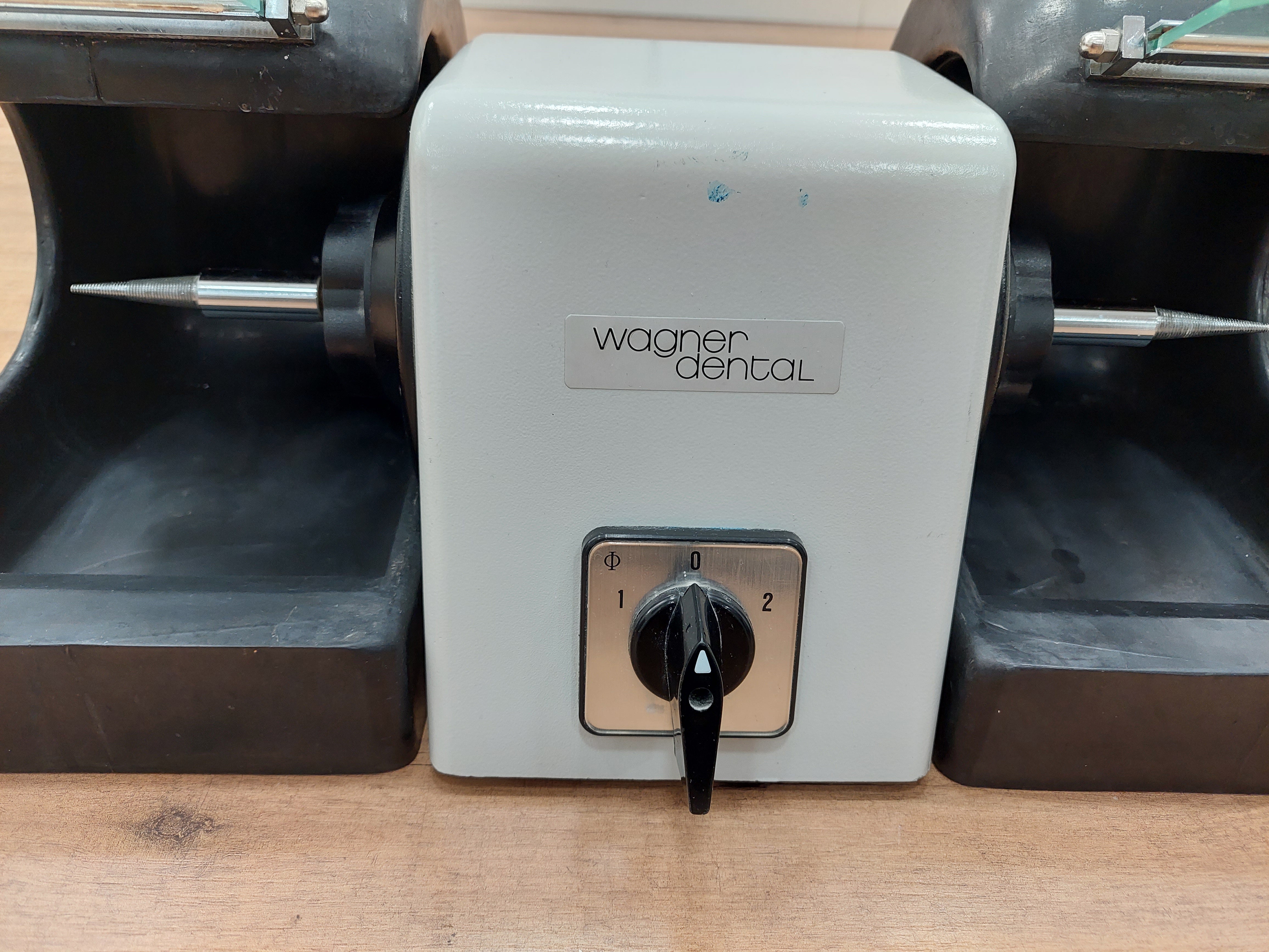 Wagner Dental Poliermotor für Labor Typ PM2200