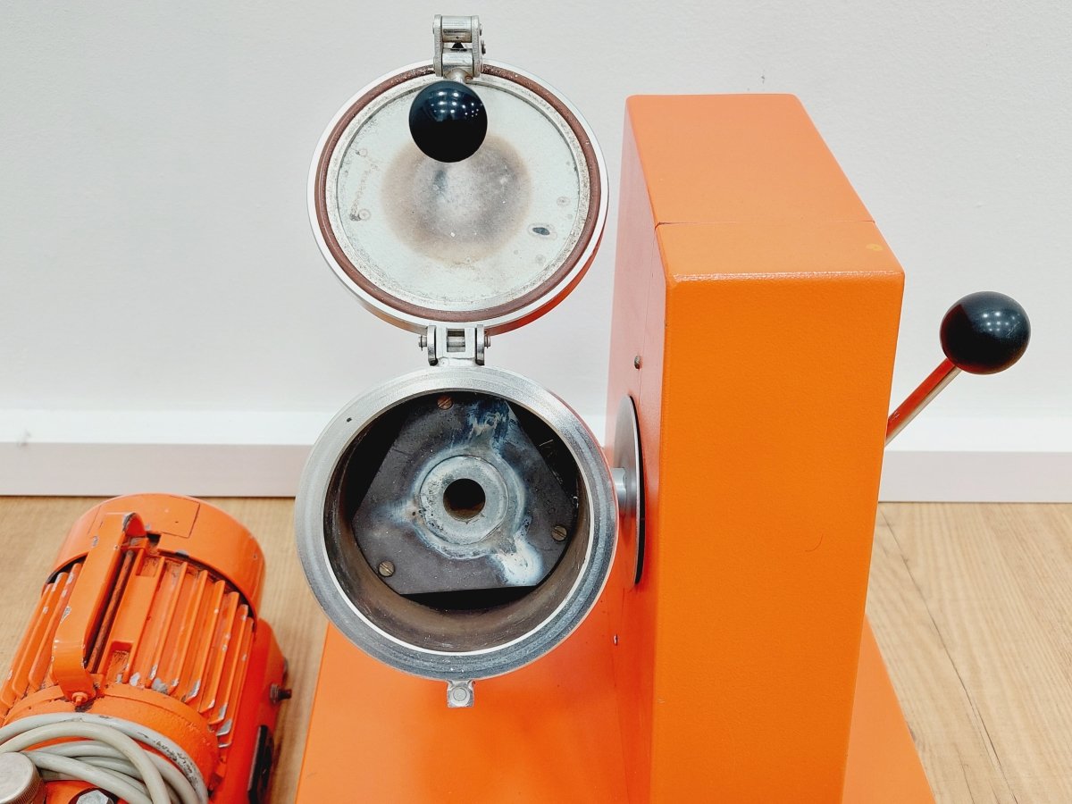 Heraeus Combilabor CL-G  mit  Heizofen und vacuum Pumpe