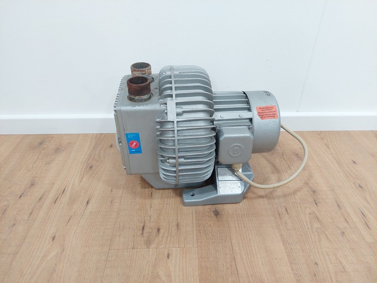 Dürr Dental 0732 zentrale Trockenabsaugung Saugmaschine