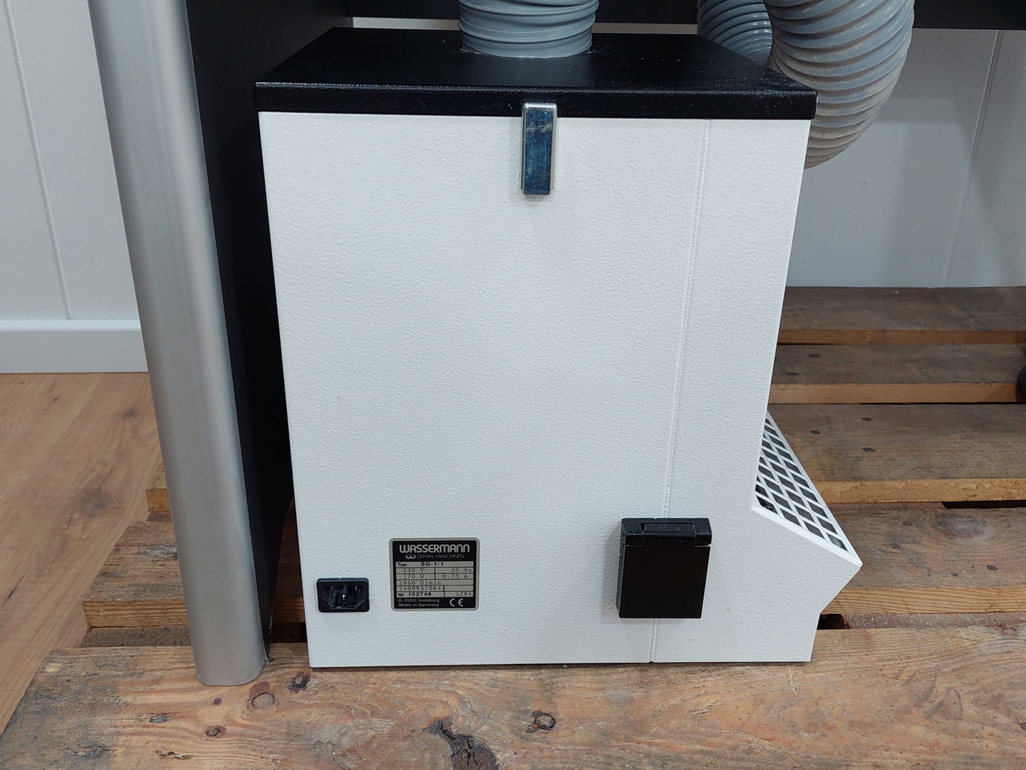 STROHM + MAIER Labortisch Arbeitstisch Arbeitsplatz inklusve Absaugung und Lampe