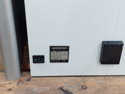 STROHM + MAIER Labortisch Arbeitstisch Arbeitsplatz inklusve Absaugung und Lampe